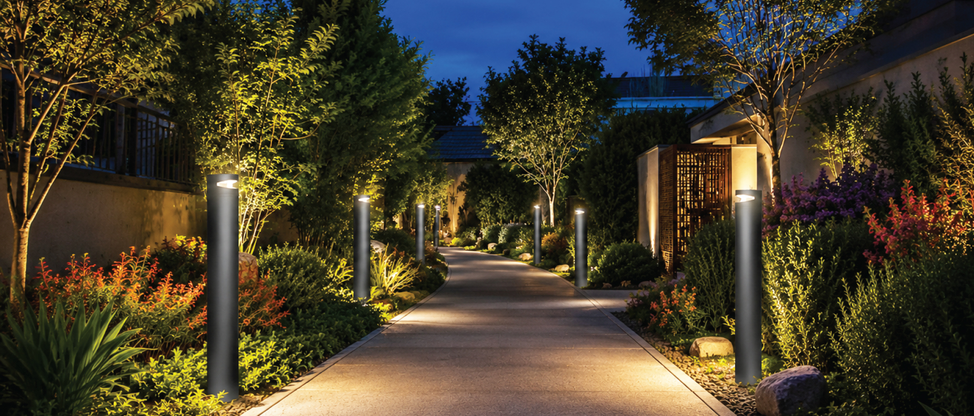 Sleek Ajna Slice Bollard